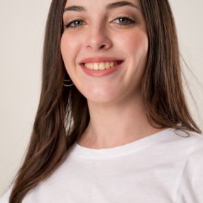 Lucila Valentina, Babysitter in Ezpeleta