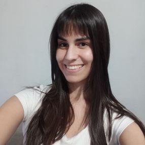 Cande, Niñera en Villa Udaondo