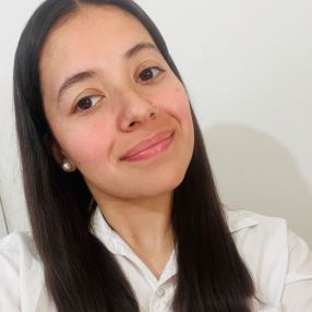 Ailen, Niñera en Don Orione