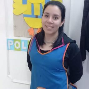 Ayelen, Niñera en Bernal Oeste