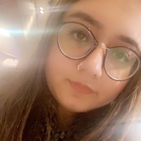 Jasmeet, Babysitter in Geel