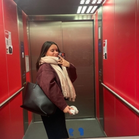 Julie, Babysit in Mechelen