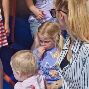 Anaïs, Gezin in Stabroek