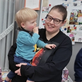 Ellen, Babysitter à Dessel
