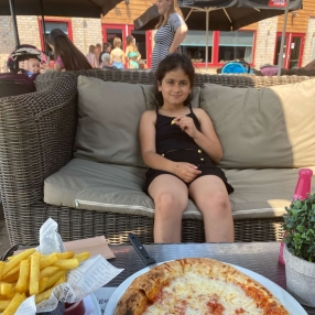 Sanaz, Famille à Knokke-Heist