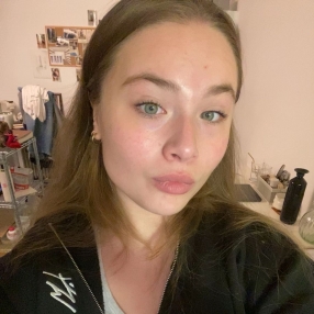 Emma, Babysitter à Aartselaar