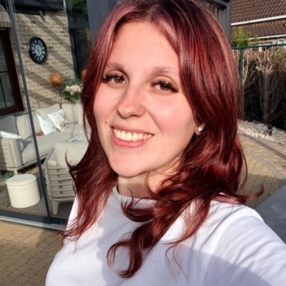 Maja, Babysit in Herk-de-Stad