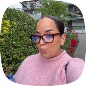 Iman, Babysit in Antwerpen