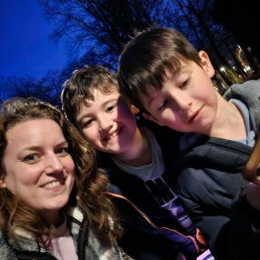 Lore, Babysit in Alken