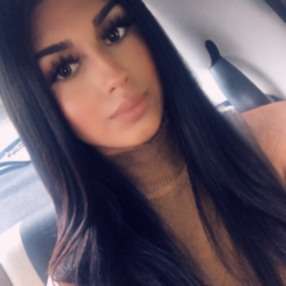 Jasmina, Babysitter à Borsbeek