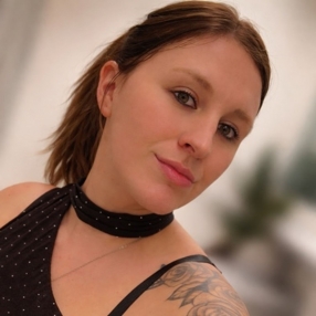 Laetitia, Gezin in Stabroek