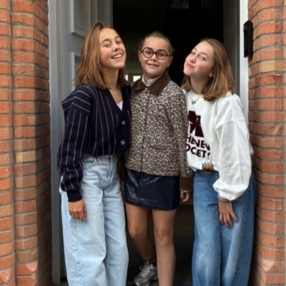 Rebecca, Family in Brugge