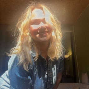 Inte, Babysitter in Turnhout