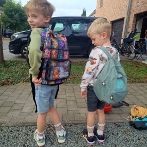 Evy, Gezin in Schriek