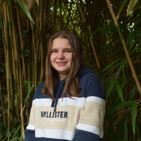 Femke, Babysitter in Dendermonde