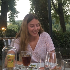 Babysitter Leen in Boom