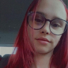 Jo-ann, Babysitter in Sint-Truiden
