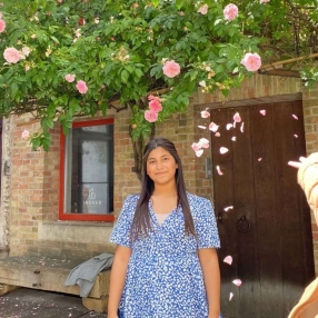Aime, Babysit in Bitsingen