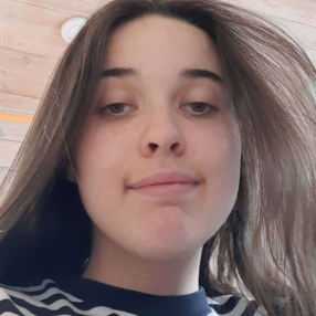 Aranja, Babysitter à Destelbergen