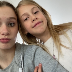 Girl_falke, Babysitter à Lille