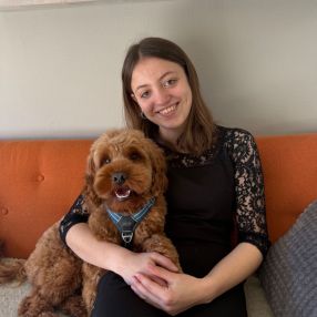 Amelie, Babysitter in Torhout