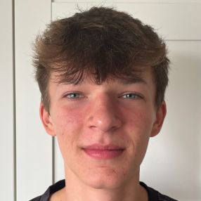 Arne, Babysitter à Lint
