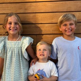 Camille, Family in Antwerpen