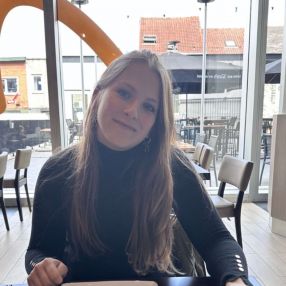 Biba, Babysit in Roeselare
