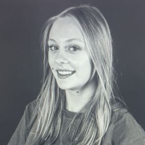 Aureley, Babysitter à Lochristi