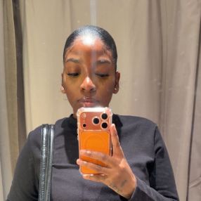Jaleesa, Babysitter in Antwerpen
