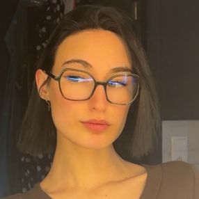 Sophia, Babysitter à Ouffet