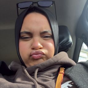 Hala, Babysit in Wemmel