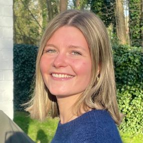 Eva, Babysit in Keerbergen