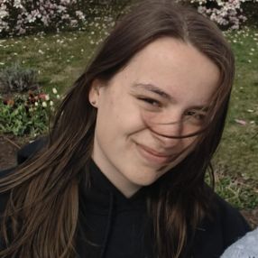 Ilke, Babysitter à Nijlen