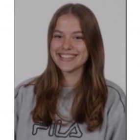 Liv, Babysitter à Tienen
