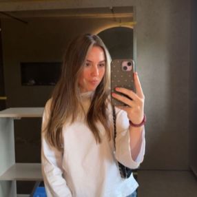 Alyssa, Babysit in Beringen