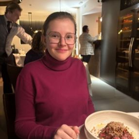 Joke, Babysitter in Sint-Truiden