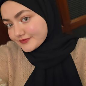 Fatma, Babysitter in Zele