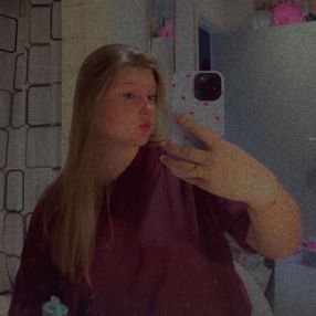Elieke, Babysitter in Torhout