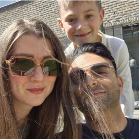 Yassine, Famille à Lochristi