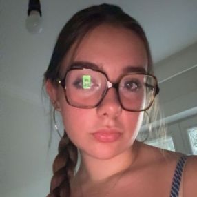 Elien, Babysit in Erpe-Mere