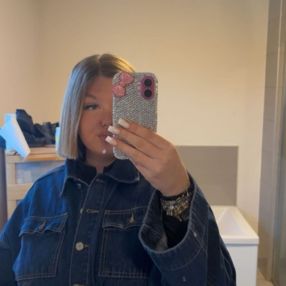Flavie, Babysit in Bergen