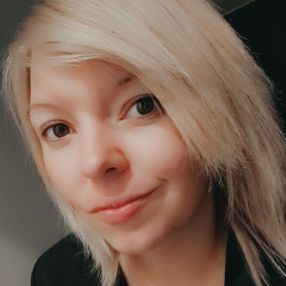 Lindsay, Babysitter à Mol
