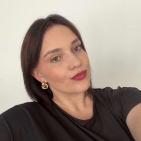 Larisa, Babysitter à Dilsen-Stokkem