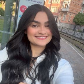Lorena, Babysit in Schaarbeek