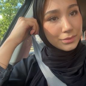 sara, Babysitter à Antwerpen