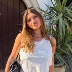 Clémence, Babysit in Mont-Saint-Guibert