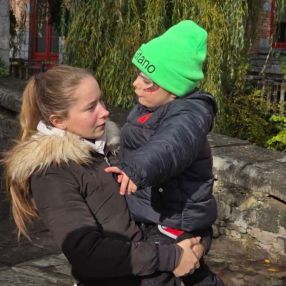 Iluna, Babysitter à Erpe-Mere