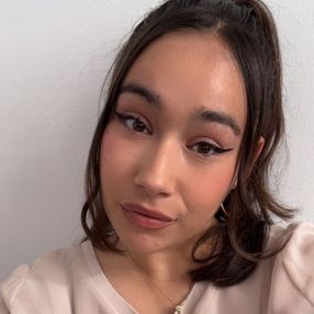 Scarleth, Babysitter à Andenne