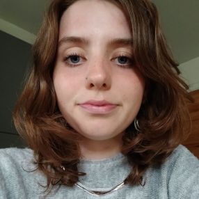 Nore, Babysitter à Leuven